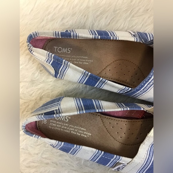 Toms size 10 - Picture 2 of 4